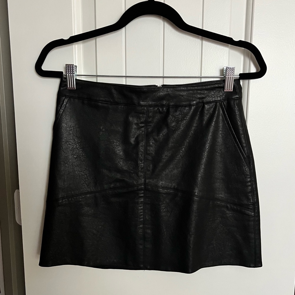 Lulus leather mini skirt Small